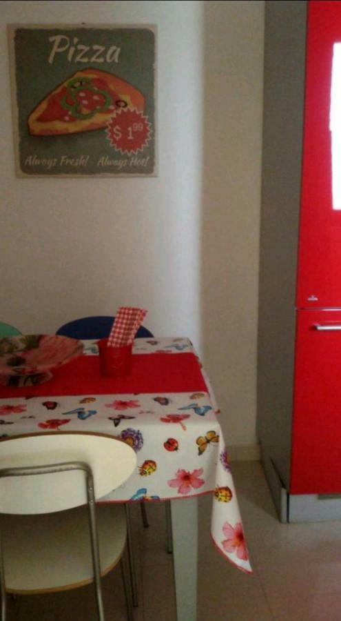 "La Casa Di Mariagrazia" Rooms Con Cucina Condivisa E Terrazza Sammichele Di Bari Exteriér fotografie
